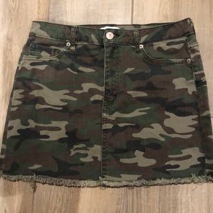 Forever 21 Camo Mini Skirt